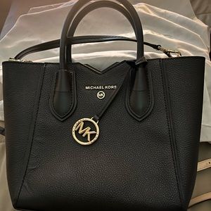 Michael Kors Mercer Small Crossbody
